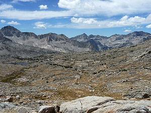 The panorama from the viewpoint below Bishop Pass